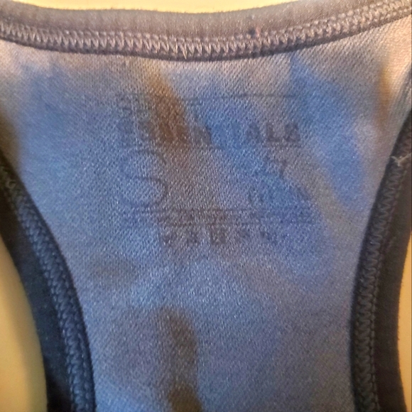 Set of 2 Essentials sports bras - Picture 3 of 3